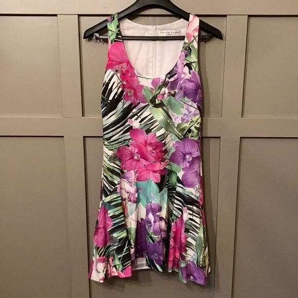 Trina Turk Tropical Floral Printed Sleeveless Dress Scoop Neck Multicolor - Picture 1 of 6